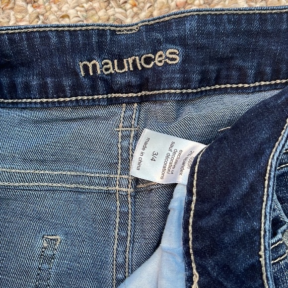 Maurice’s Distressed Jean Short Size 3/4 - Picture 2 of 3